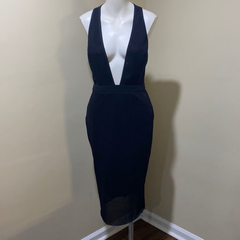 Bec + Bridge Black plunge Neck MIDI Dress Sz 6 NWT